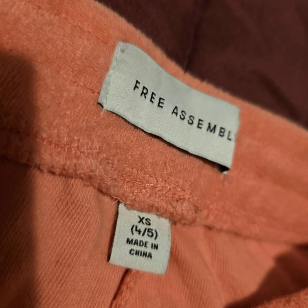 Free Assembly Girl's Terry Cloth Cropped Tee & Shorts 2 Piece Set Size 4/5 XS‎
